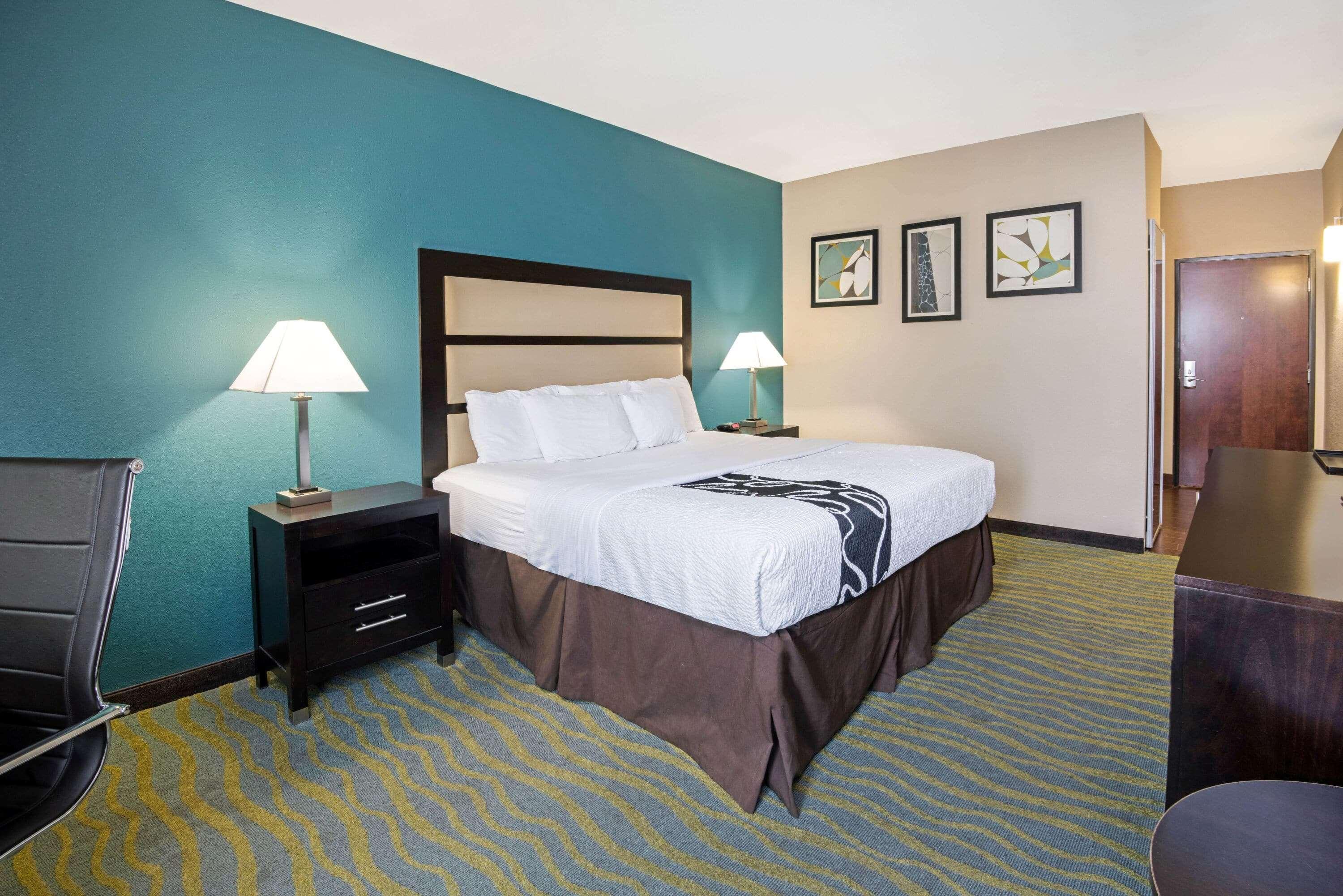 La Quinta Inn & Suites By Wyndham Дюрант Екстериор снимка