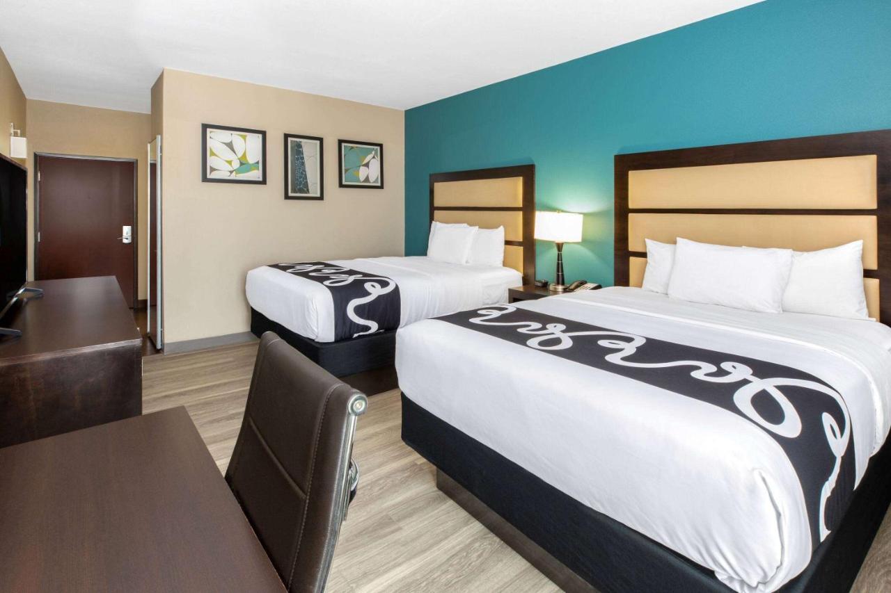 La Quinta Inn & Suites By Wyndham Дюрант Екстериор снимка
