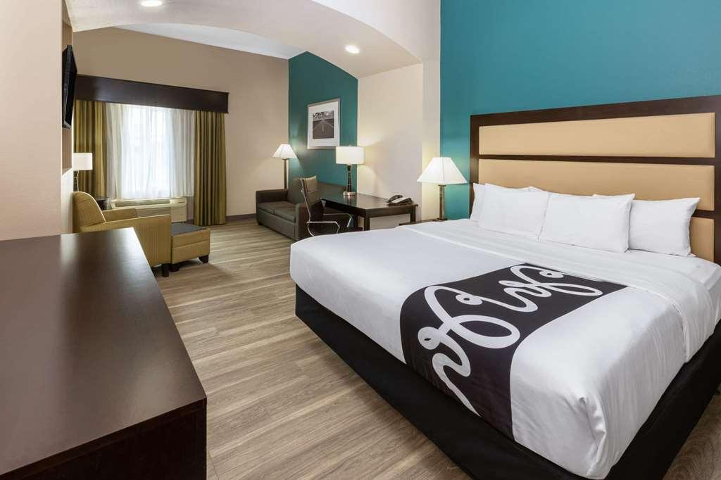 La Quinta Inn & Suites By Wyndham Дюрант Стая снимка